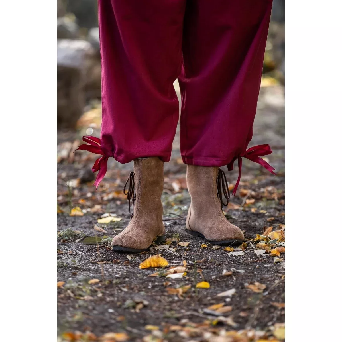 Medieval Knee Breeches Vincent red
