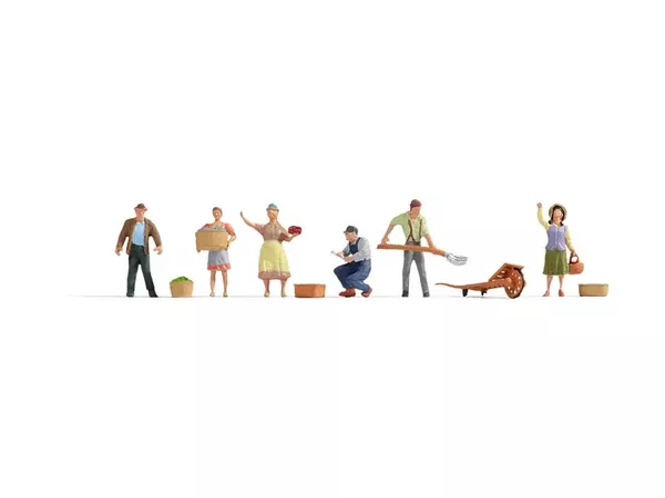Noch 15617 - Figure Set - Farmers (HO Scale)