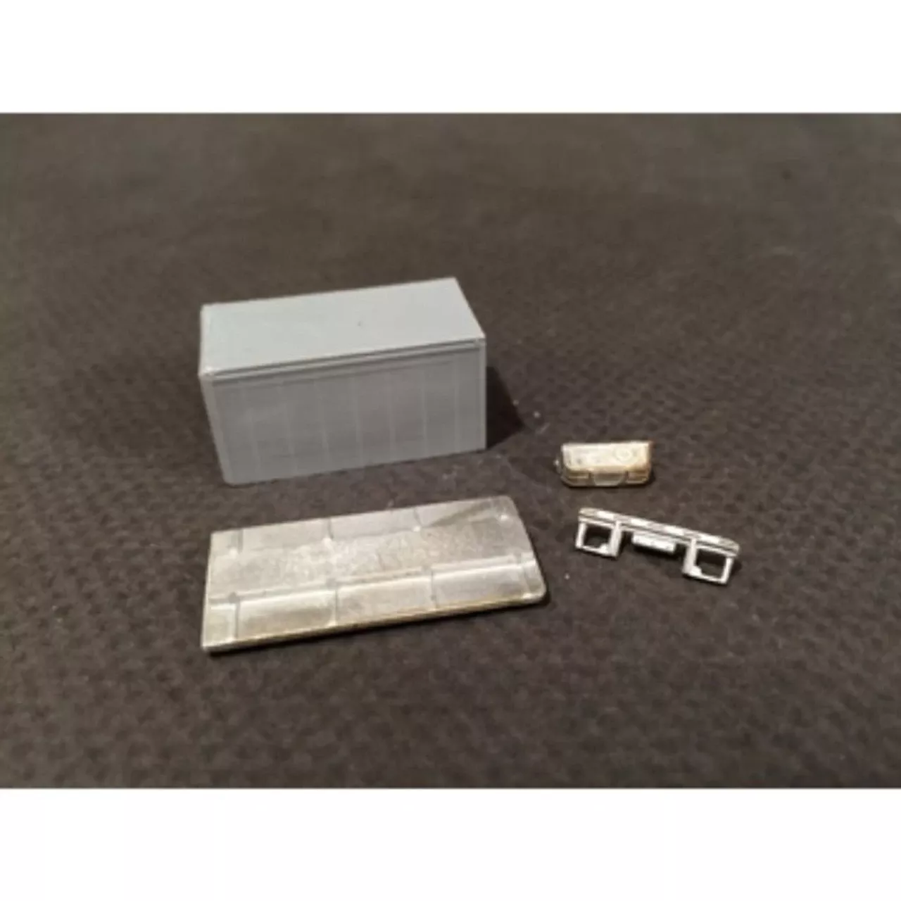 Showcase Miniatures 74 – 16′ Van Body Set – N Scale Kit