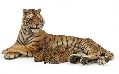 Tigress Lying - Nursing (Papo)
